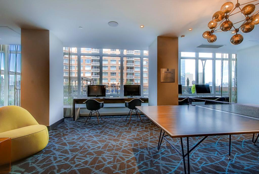 Bluebird Suites In Jersey City Exteriör bild