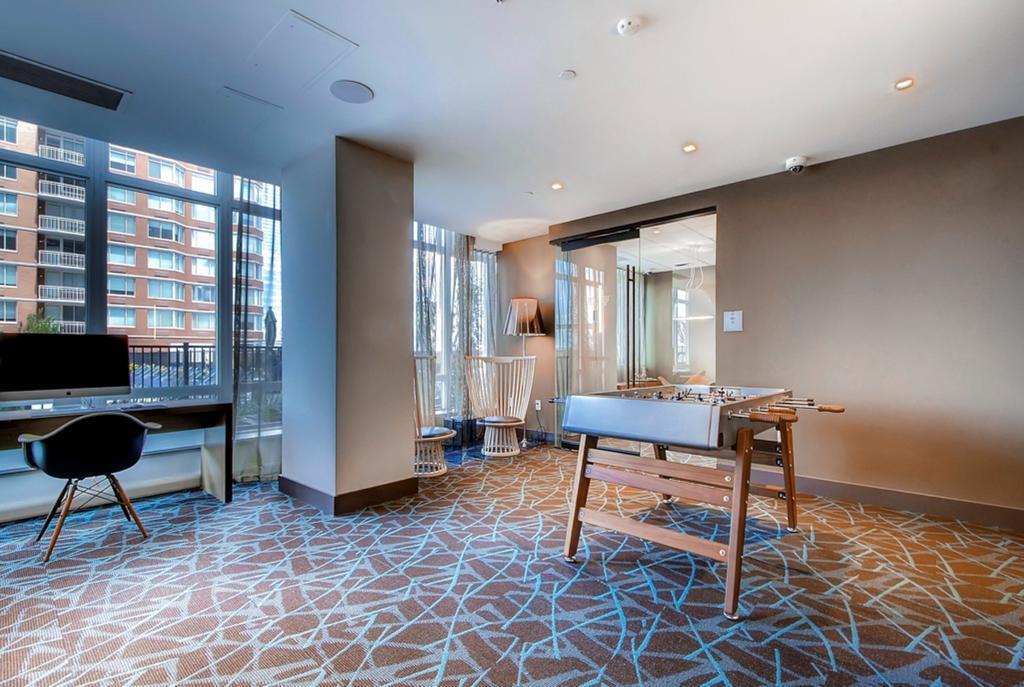 Bluebird Suites In Jersey City Exteriör bild