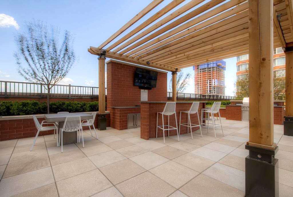 Bluebird Suites In Jersey City Exteriör bild